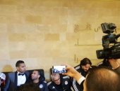 كوبر يصالح مؤمن زكريا بحضور عقد قرانه