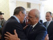 لافروف لـ"عريقات": موسكو على استعداد لاستضافة لقاء يجمع "عباس" و"نتنياهو"