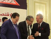 بالصور.. أستاذ اقتصاد: برنامج الإصلاح الاقتصادى يعالج اختلالات الـ60 عامًا الماضية