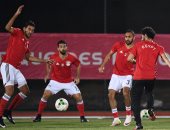 القرآن والأدعية تعيد أجواء منتخب الساجدين فى الجابون