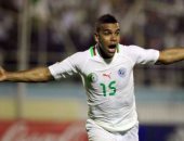 الإصابة تهدد مشاركة "سودانى" مع الجزائر أمام تونس