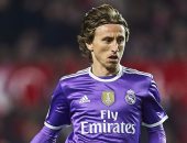 لماذا يغيب مودريتش عن ريال مدريد أمام برشلونة فى كلاسيكو السوبر؟