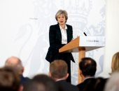 تيريزا ماى: بريطانيا تريد تجارة معفاة من التعريفة الجمركية مع أوروبا