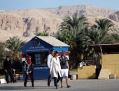 منتجعات جنوب سيناء تستقبل 545 سائحا عبر منفذ طابا البرى