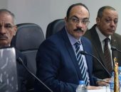 محافظ الإسكندرية :إجراءات احترازية لمكافحة مرض أنفلونزا الطيور والحمى القلاعية