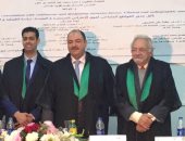  رسالة دكتوراة بجامعة الأزهر تضع نهاية لتآكل جذور قواطع الأسنان