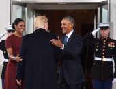 أوباما وترامب.. 10 صور ترسم ملامح "اللقاء الأخير" فى ليلة التنصيب