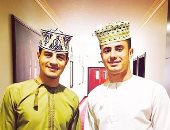 شاهد.. نجما الزمالك بـ"الزى العمانى" مع المنتخب العسكرى 