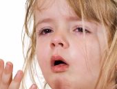 الكحة بوابة عدد من الأمراض عند الأطفال.. تعرف على الأعراض والمضاعفات  
