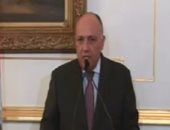 سامح شكرى يدعو لرفع حظر السلاح عن الجيش الليبى