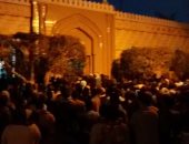 أهالى القصر بنجع حمادى يشيعون جنازة قتيل ليبيا وسط هتافات تندد بالإرهاب
