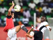75 دقيقة.. التعادل السلبى بين مصر وأوغندا.. ووردة بدلاً من صبحى 