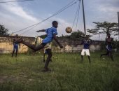 بالصور.. كرة القدم فى الجابون "مش أمم أفريقيا وبس"