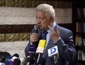 مرتضى منصور يجتمع مع جهاز الزمالك