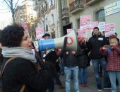 تظاهرات فى مدريد احتجاجا على توسيع إغلاق جزئى لوقف انتشار كورونا