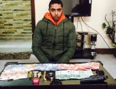 القبض على لص بعد سرقته لمحتويات شقة ممرضة مغربية بمنطقة الظاهر