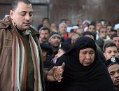 قاضى "أحداث العدوة" يسمح لمسنة بمقابلة نجلها داخل قفص الاتهام 