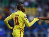 ندورو يسجل الهدف الثانى لزيمبابوى فى مرمى تونس بأمم أفريقيا