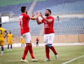 عماد متعب ينتظم فى مران الأهلى بعد شفاء "ورم العين"