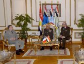 المتحدث العسكرى ينشر فيديو لقاء وزير الدفاع مع رئيس الأركان الفرنسى