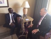 وزير الخارجية يبحث مع نظيره المالى الملفات المطروحة بقمة الاتحاد الأفريقى