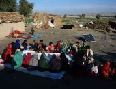 منظمة أنقذوا الأطفال: 10 ملايين طفل أفغانى قد لا يجدون طعاما فى 2021