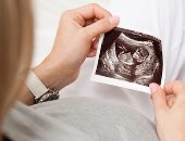 ما لا تعرفه عن مشاعر الأم فى الحمل الأول بعد الإجهاض