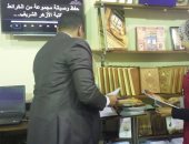 جناح الأزهر بمعرض الكتاب يوزع مجلة الأزهر وكتابين هدية على الزوار 