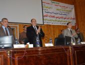 محافظ سوهاج يؤكد على اهمية إقامة المعسكرات التدريبية لطلاب الجامعة 