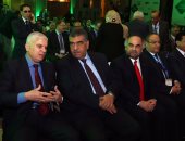 بالصور.. وزير قطاع الأعمال: الشركات العامة المصرية رائدة فى صناعة الأسمدة