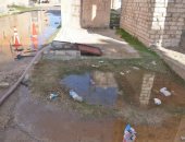 شكوى من اختلاط مياه الشرب بالصرف الصحى فى الشيخ منصور بعزبة النخل