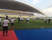 بالصور.. المنتخب يعاين ملعب مباراة بوركينا فاسو خلال التدريب