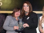 غادة والى  تكرم أقوى 50 سيدة فى مؤسسات الأعمال بالسوق المصرى