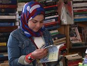 الشباب والأطفال أبرز الوافدين على معرض الكتاب فى يومه السابع