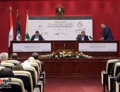 مصر تستورد 12 مليون برميل نفط من العراق فى 2017.. وزير البترول: نتائج إيجابية لحقول جديدة بالبحر المتوسط بالنصف الثانى من العام.. ويؤكد: ندفع فواتير شهرية للأجانب ونستهدف 8 مليارات دولار استثمارات