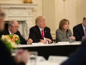 ترامب ينشر صورة له على "انستجرام" خلال اجتماعات البيت الأبيض: شكرا لدعمكم