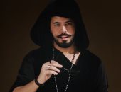 عبد الفتاح الجرينى فى القاهرة لاستكمال اختيارات ألبومه الجديد