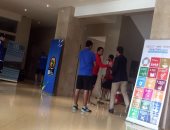 بالصور.. لاعبو المنتخب يتوجهون لقاعة الاجتماعات لمشاهدة فيديو الكاميرون