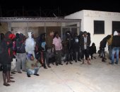 البحرية الليبية تحبط محاولة 60 مهاجرا غير شرعي لأوروبا 