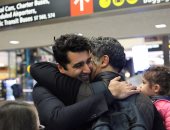 بالصور.. استمرار وصول المهاجرين للولايات المتحدة بعد تعليق القضاء قرار ترامب