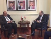 سامح شكرى يبحث مع نظيره الأردنى محادثات الأستانة لوقف إطلاق النار بسوريا