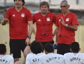 اتحاد الكرة يفاوض كوبر لتقليص معسكر مارس إلى 3 أيام بدلا من 8