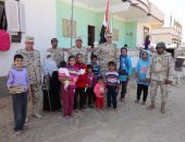 المتحدث العسكرى ينشر صور التعاون بين قوات إنفاذ القانون وأهالى شمال سيناء