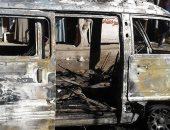  اشتعال النيران فى سيارة ميكروباص على كورنيش الإسكندرية