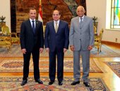 بالصور.. رئيس مجلس الأمة الكويتى يغادر القاهرة عقب لقاء الرئيس السيسي