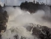 السماح لآلاف فى كاليفورنيا بالعودة لمنازلهم بعد تدعيم مفيض سد