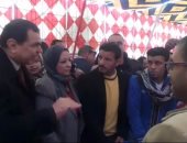 بالفيديو.. وزير القوى العاملة لشركة أمن بملتقى التوظيف: "2000جنيه قليل على 12 ساعة"