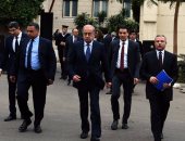 بالصور.. رئيس الوزراء يصل قاعة الجلسة العامة للبرلمان لعرض التعديل الوزارى