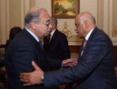 أنباء مؤكدة عن تعديل وزارى خلال يومين يشمل من 3 إلى 6 وزارات.. الحركة تضم حقائب خدمية واقتصادية.. والبرلمان يلعب دورًا كبيرًا فى التغييرات بالتنسيق مع الحكومة.. والإعلان عن التشكيل الجديد الأحد أو الاثنين