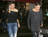 بالصور.. الكشف عن هوية الفتاة التى أثارت الجدل حول عشق جديد لأوزيل